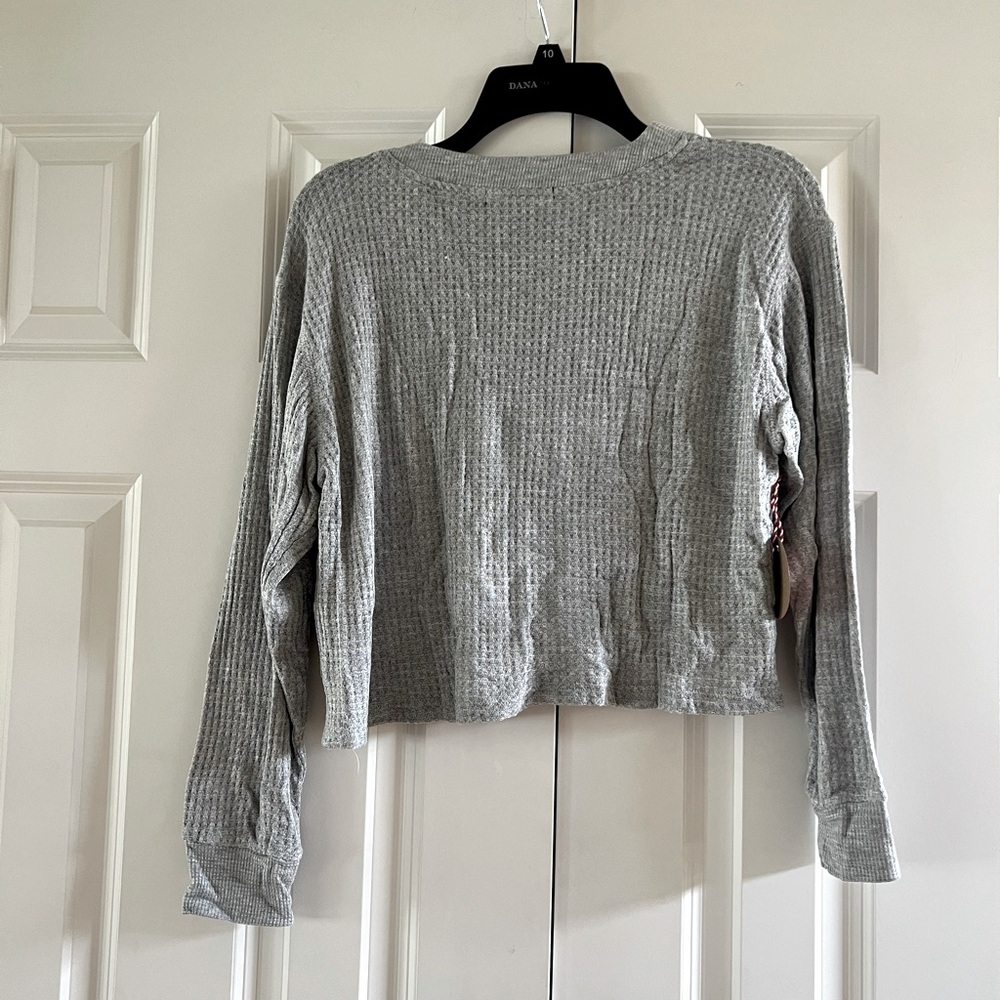 Forever 21 Women’s Grey Button Up Sweater Size Small - Picture 4 of 7